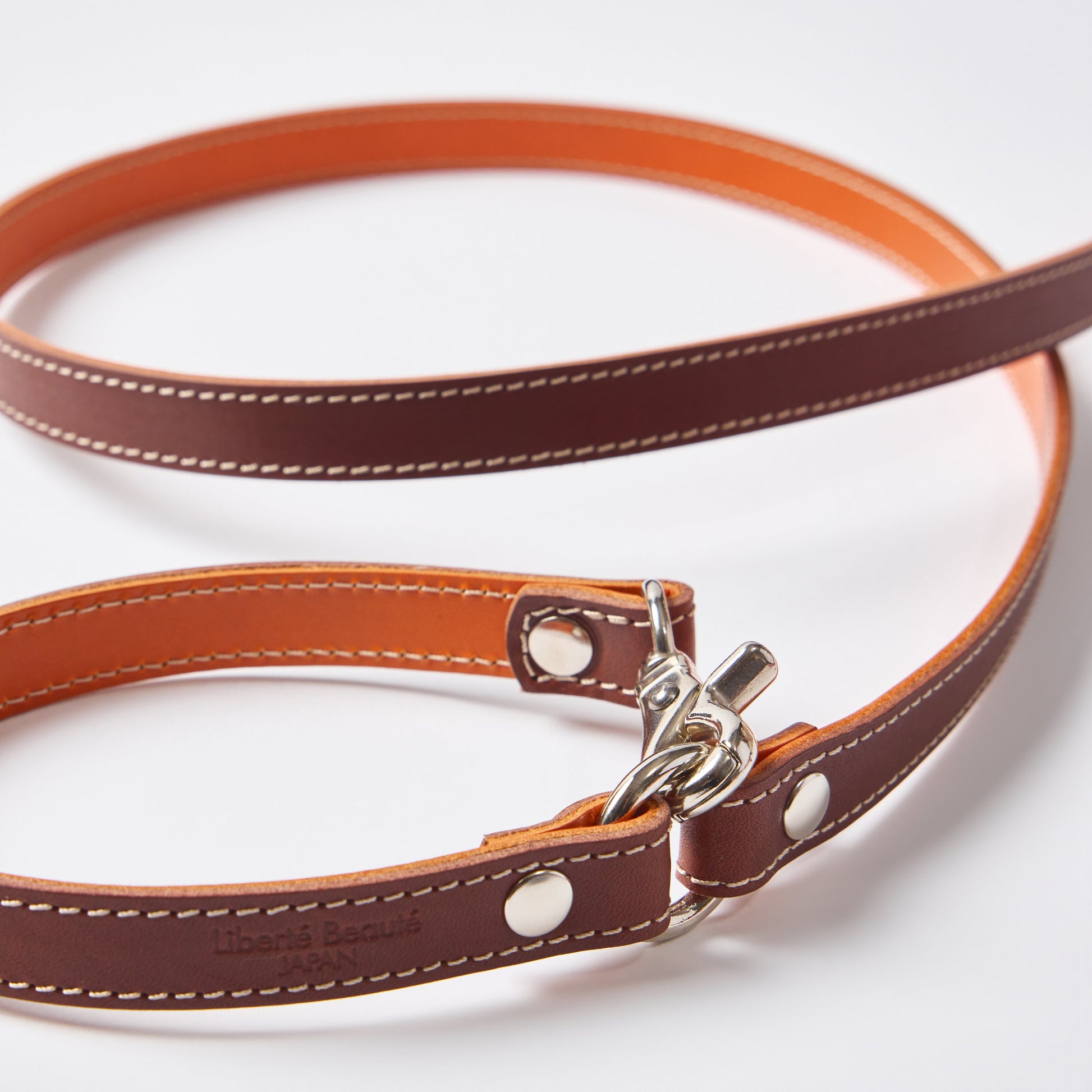 Classic Leather カフェリード｜植物タンニンなめし本革の犬用リード - Liberté Beauté